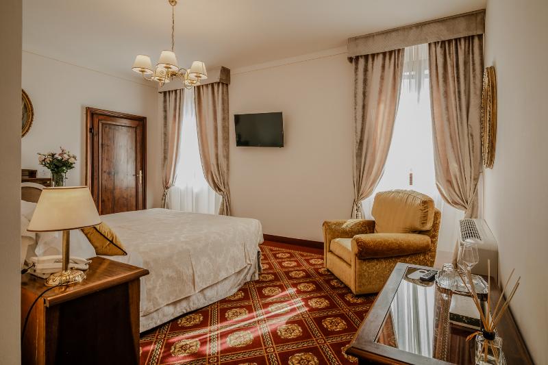 Villa Lecchi Hotel Wellness - Oda