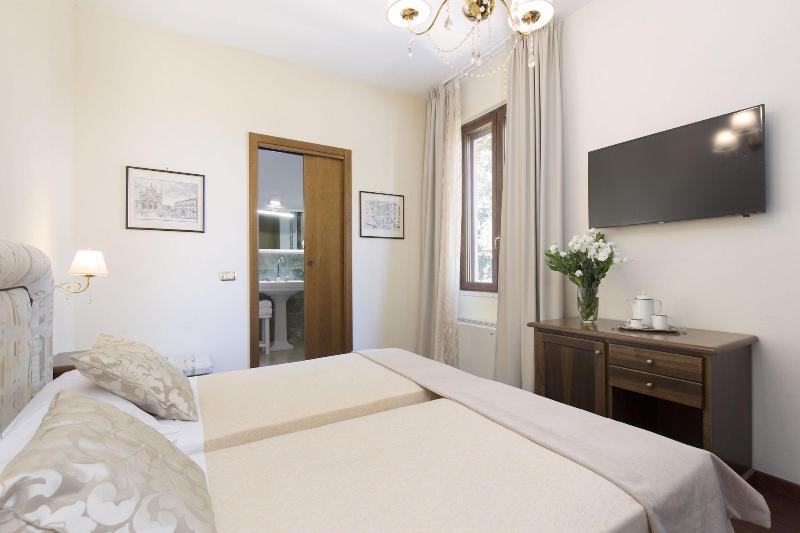 Villa Lecchi Hotel Wellness - Oda
