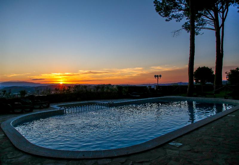 Villa Lecchi Hotel Wellness - Havuz