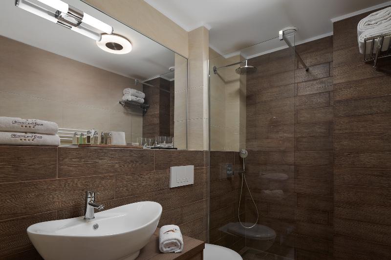 Honour And Grace Hotel - Oda