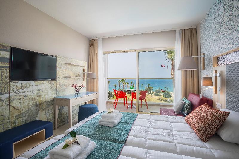 Leonardo Laura Beach And Splash Resort - Oda