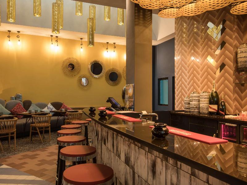Ibis Abdelmoumen Casa Centre - Bar