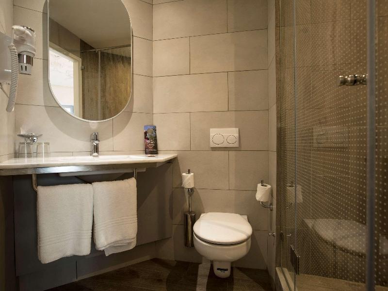 Ibis Abdelmoumen Casa Centre - Oda