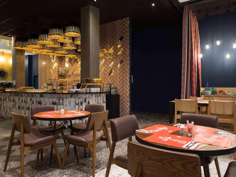 Ibis Abdelmoumen Casa Centre - Restoran
