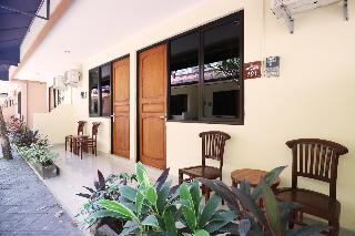 Dee Mansion Bali by ZUZU otel fotoğrafı