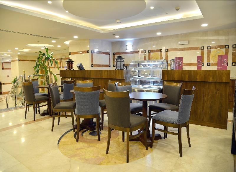 Nozol Royal Inn Hotel - Lobi