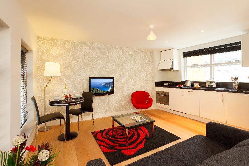 SACO Fleet Street - Crane Court - Oda