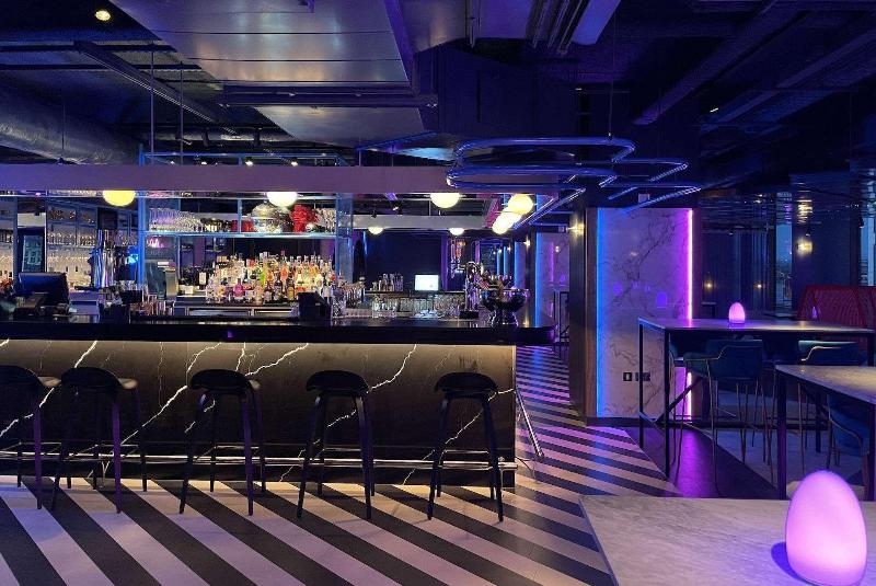 Yotel Glasgow - Bar