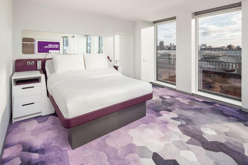 Yotel Glasgow - Oda