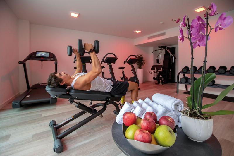 Hotel & LOUNGE LAGO MAGGIORE - Aktivite