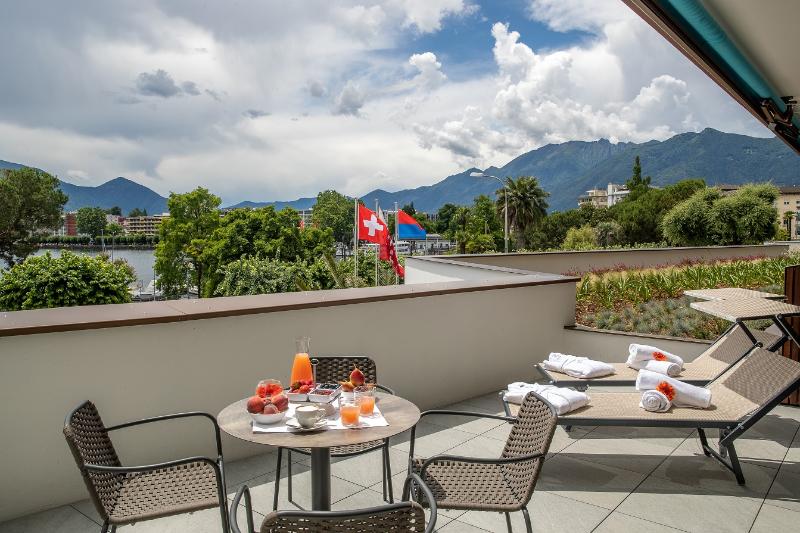 Hotel & LOUNGE LAGO MAGGIORE - Oda