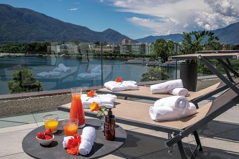 Hotel & LOUNGE LAGO MAGGIORE - Teras