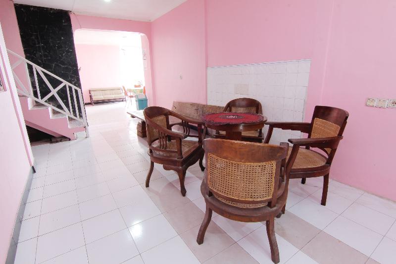 Hotel Wijaya 1 Kaliurang by ZUZU - Lobi