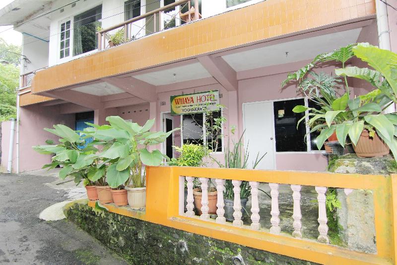 Hotel Wijaya 1 Kaliurang by ZUZU - Genel