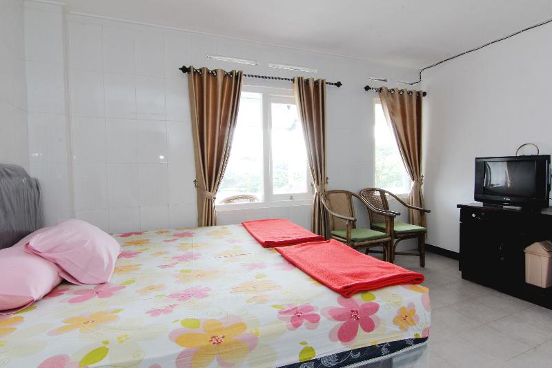 Hotel Wijaya 1 Kaliurang by ZUZU - Oda