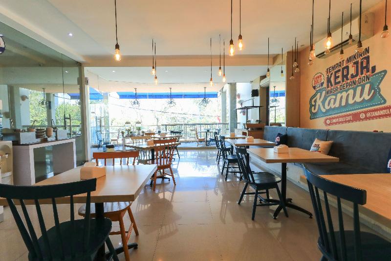 Hotel Berlian International - Lobi