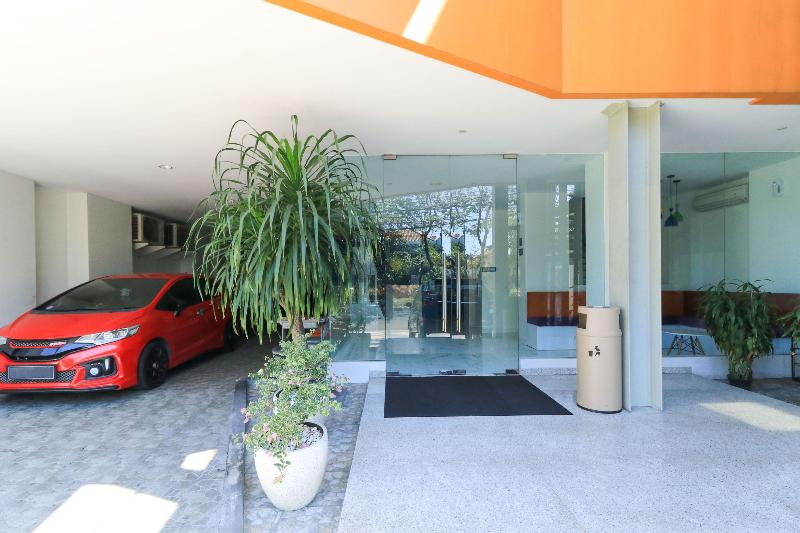 Hotel Berlian International - Genel