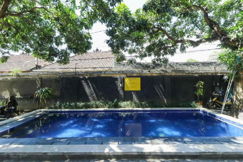 Pudak Sari Homestay by ZUZU - Havuz
