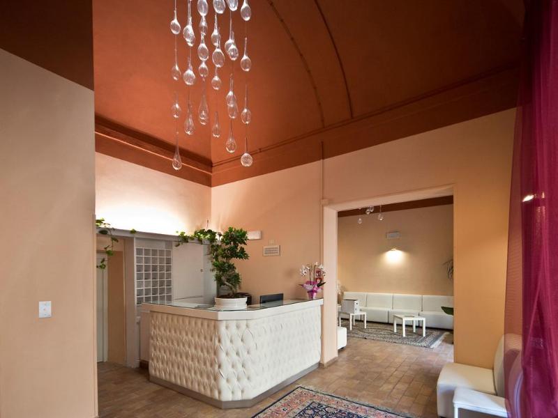 Palazzo Renieri - Lobi