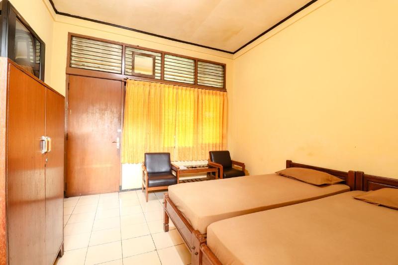 Hotel Bungurasih Syariah by ZUZU - Oda
