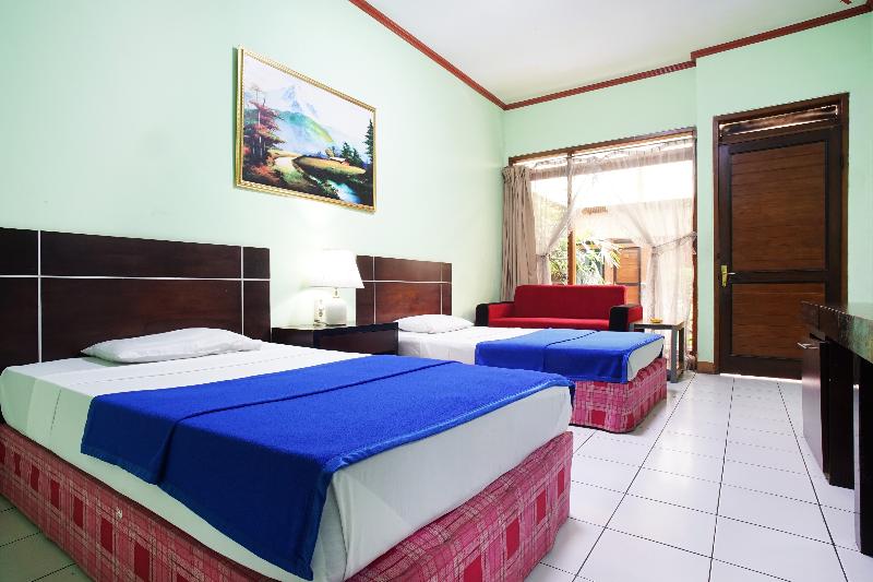Hotel Bandung Permai by ZUZU - Oda