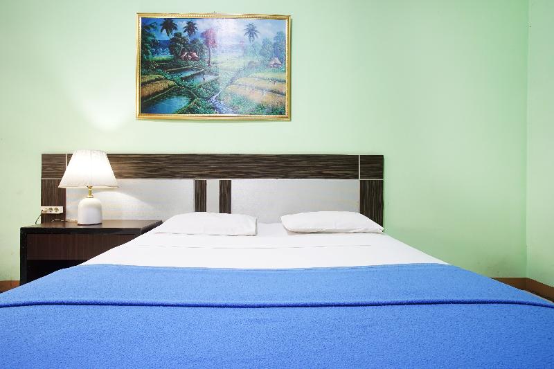 Hotel Bandung Permai by ZUZU - Oda