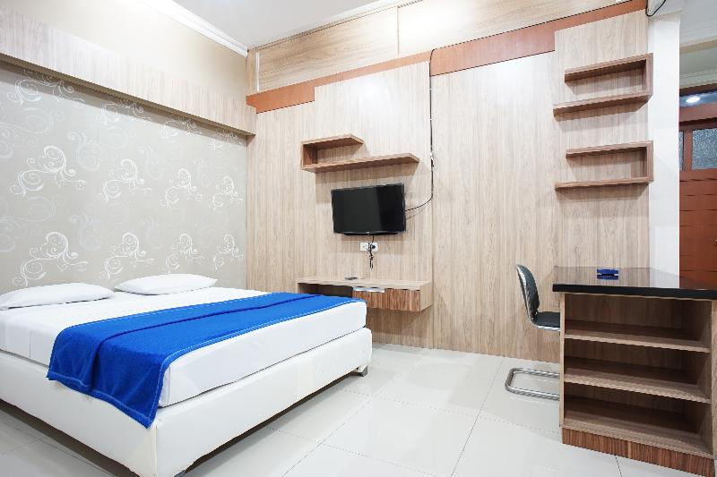 Hotel Bandung Permai by ZUZU - Oda