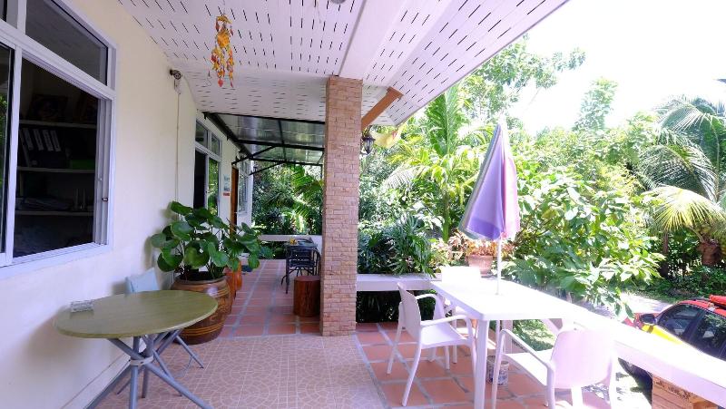 Choengmon Residence - Teras