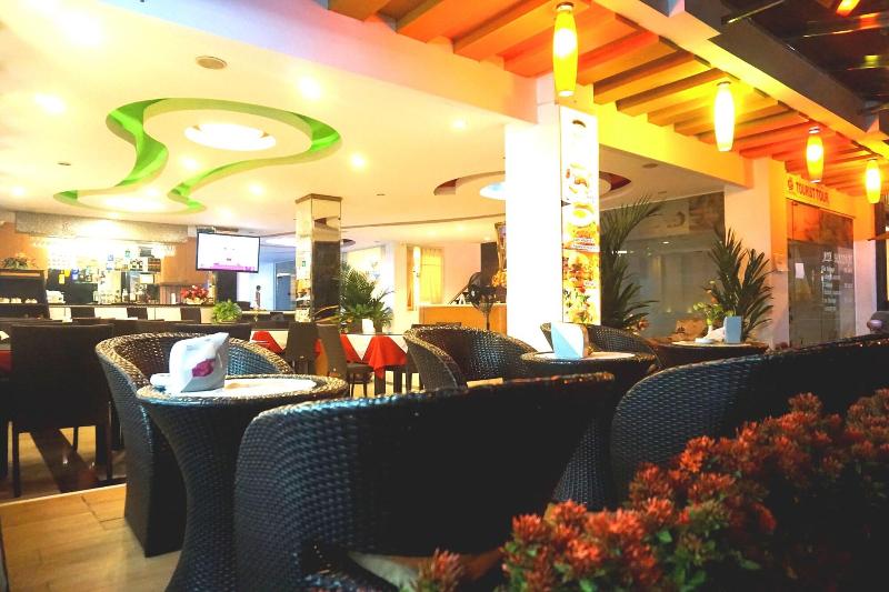 A Ya Place - Restoran
