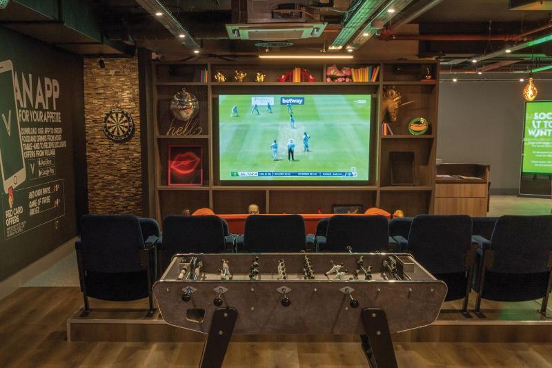 Village Hotel Bracknell - Bar