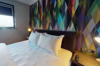 Village Hotel Bracknell fotoÄŸrafÄ±