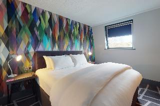 Village Hotel Bracknell fotoÄŸrafÄ±