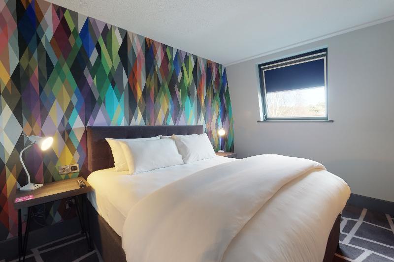 Village Hotel Bracknell - Oda