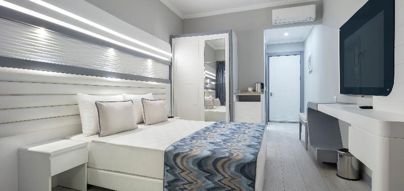 Blue Marlin Deluxe Spa Resort - Oda