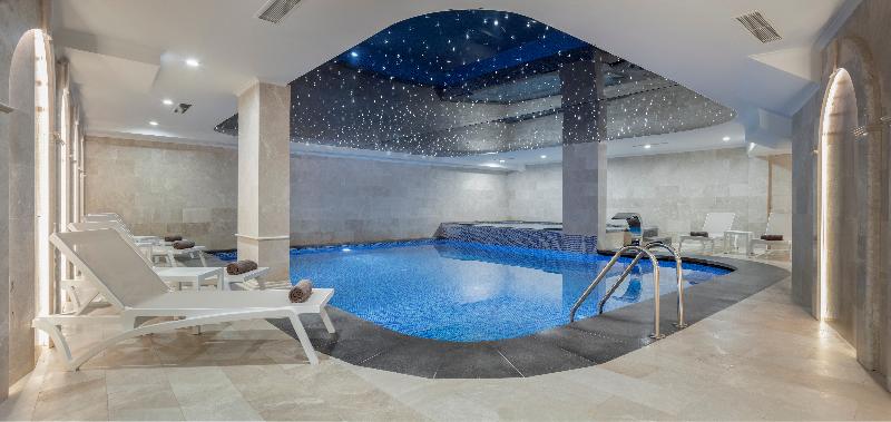 Blue Marlin Deluxe Spa Resort - Havuz