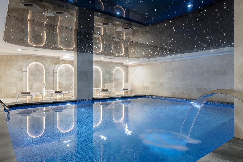 Blue Marlin Deluxe Spa Resort - Havuz
