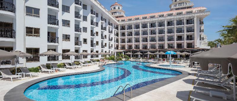 Blue Marlin Deluxe Spa Resort - Havuz