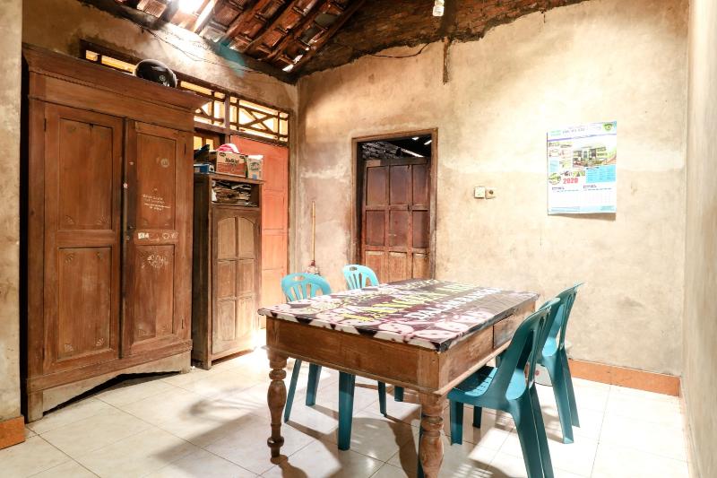 Kasmiyem Homestay - Lobi