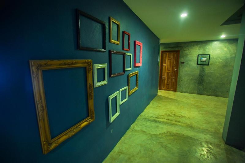After Glow Hostel - Lobi