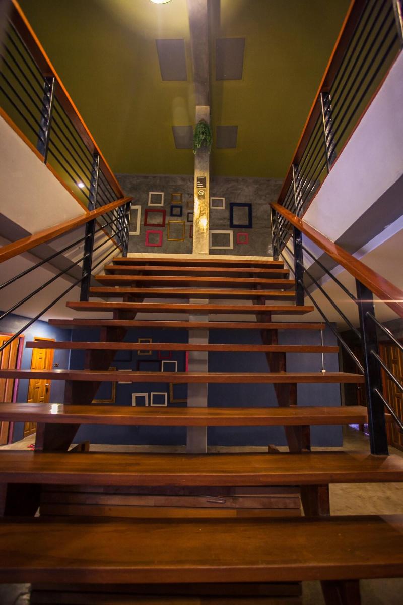 After Glow Hostel - Lobi