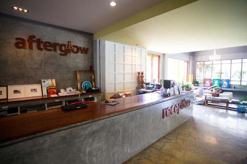 After Glow Hostel - Lobi