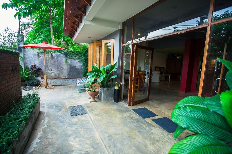 After Glow Hostel - Teras