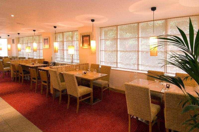 Premier Inn London Kensington - Olympia - Restoran