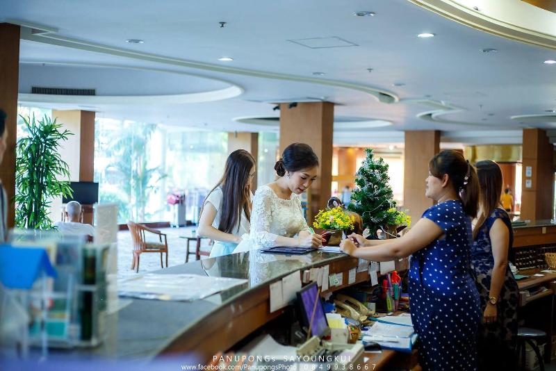 Wattana Park Hotel - Lobi