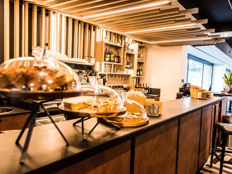 Mercure Roma Cinecittà (Yeni Açılış) - Bar