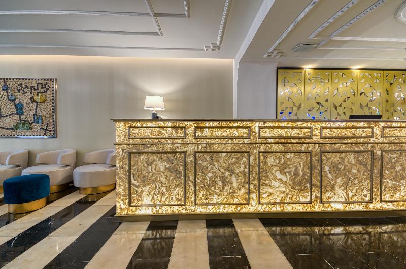 Hotel Borges Chiado - Lobi