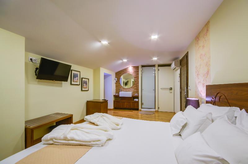 Hotel Borges Chiado - Oda