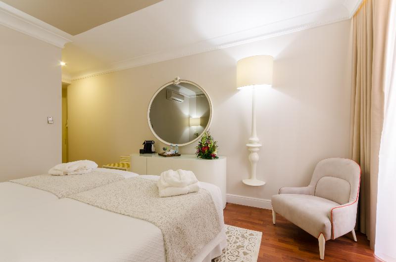 Hotel Borges Chiado - Oda
