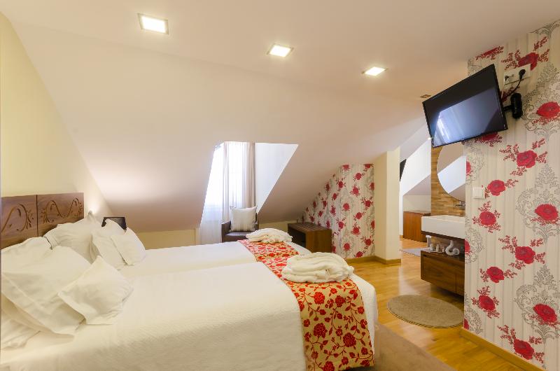 Hotel Borges Chiado - Oda