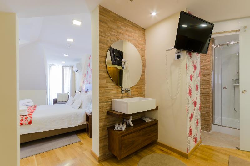 Hotel Borges Chiado - Oda